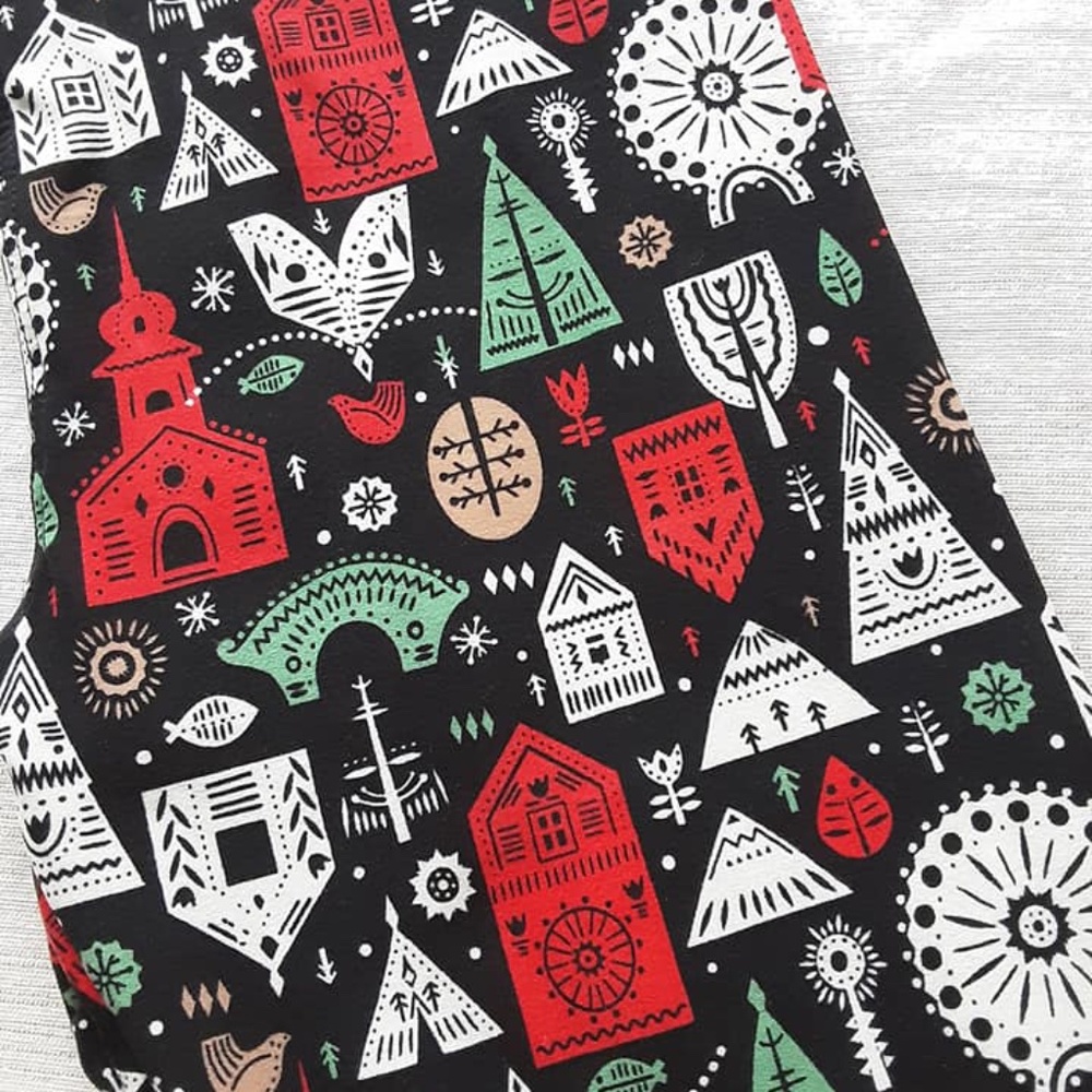 LulaRoe Christmas Legging OS